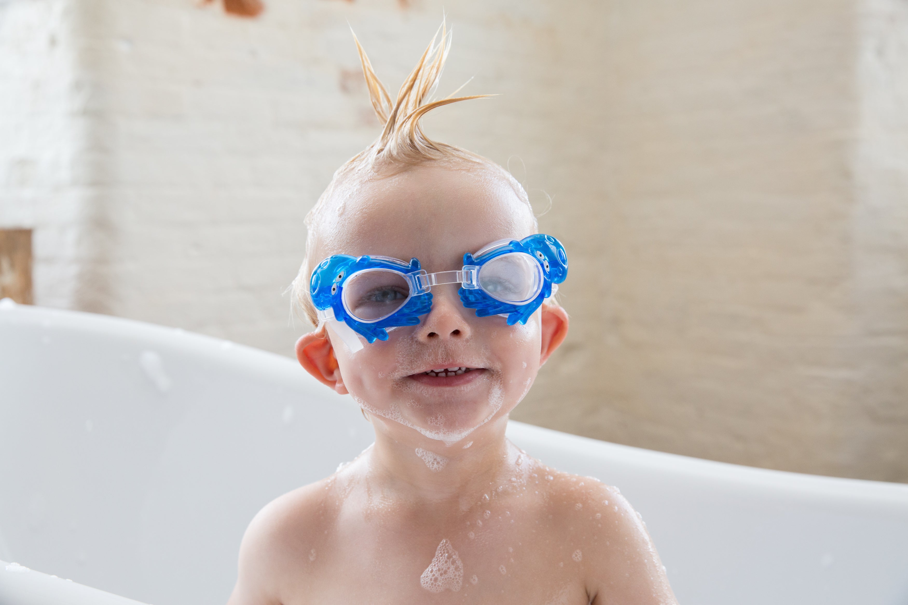 Six Ways To Make Your Child’s Bath Time Even More Fun!