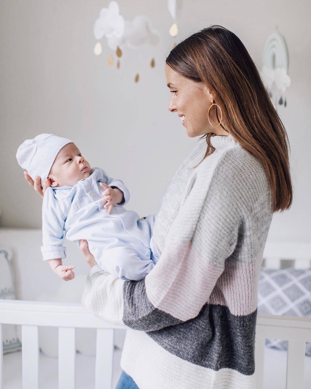 Bath time with Scandi style blogger Anneli Bush & baby Rio